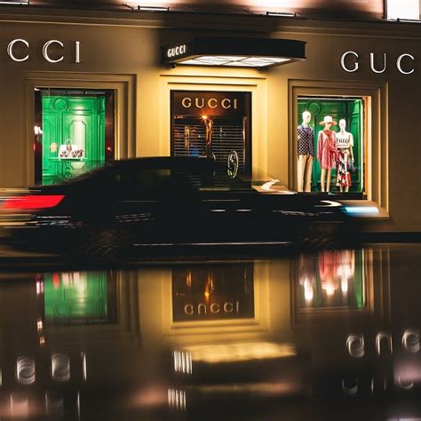 gucci anni 40|the history of gucci.